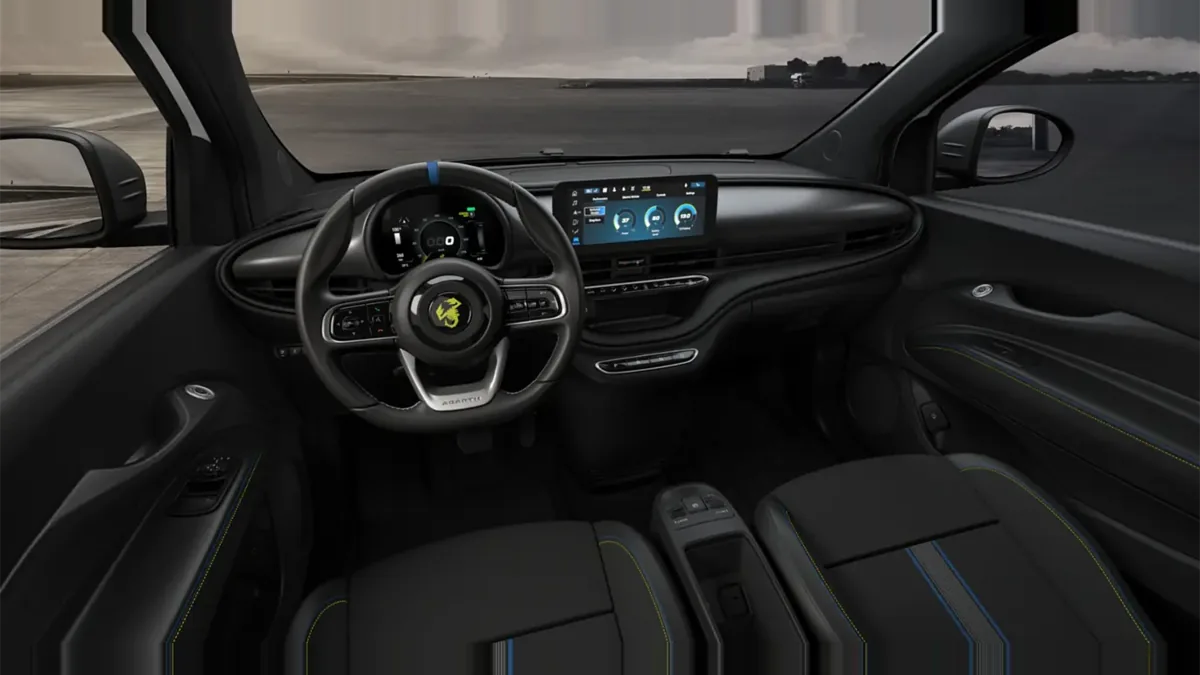 Abarth 500e 42kWh en renting a Barcelona — Davant