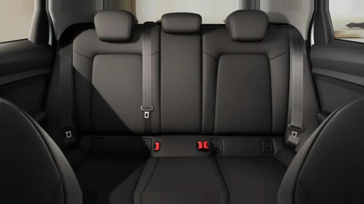 Audi A1 Sportback Adrenalin 30 TFSI S Tron 85kW en renting a Barcelona — Interior