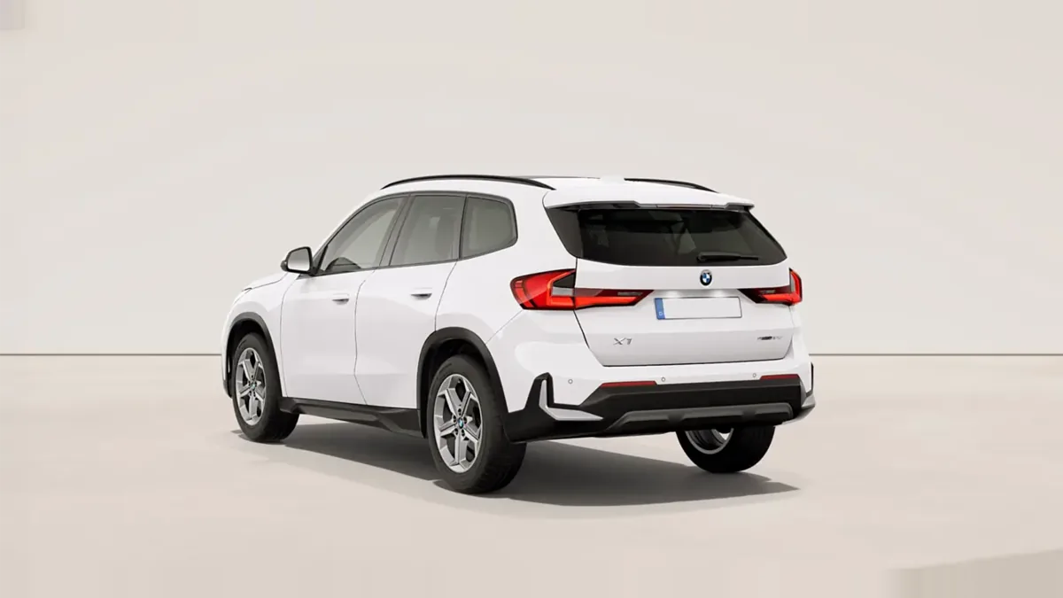 BMW X1 sDrive20d en renting a Barcelona — vista 7
