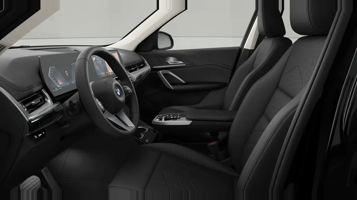 BMW X1 sDrive20d xLine 120kW en renting a Barcelona — Interior