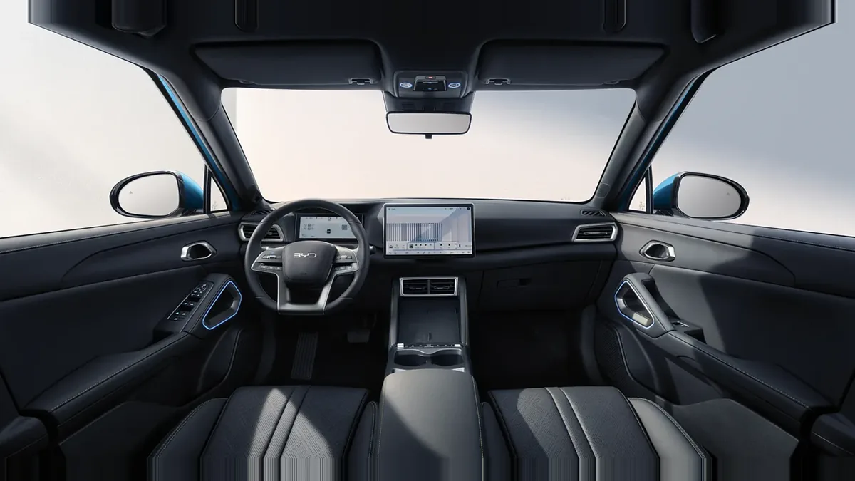 BYD ATTO 2 DM-i Active en renting a Barcelona — vista 8