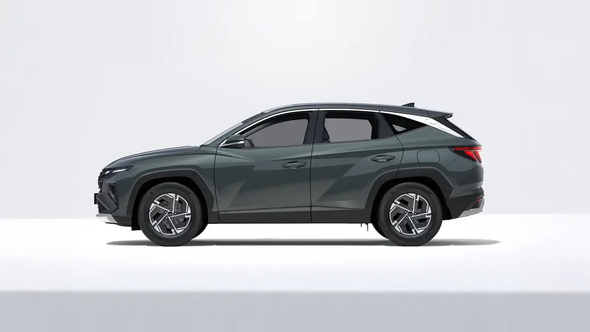 Hyundai Tucson FL 1.6T 239CV HEV AT Klass en renting a Barcelona — vista 7