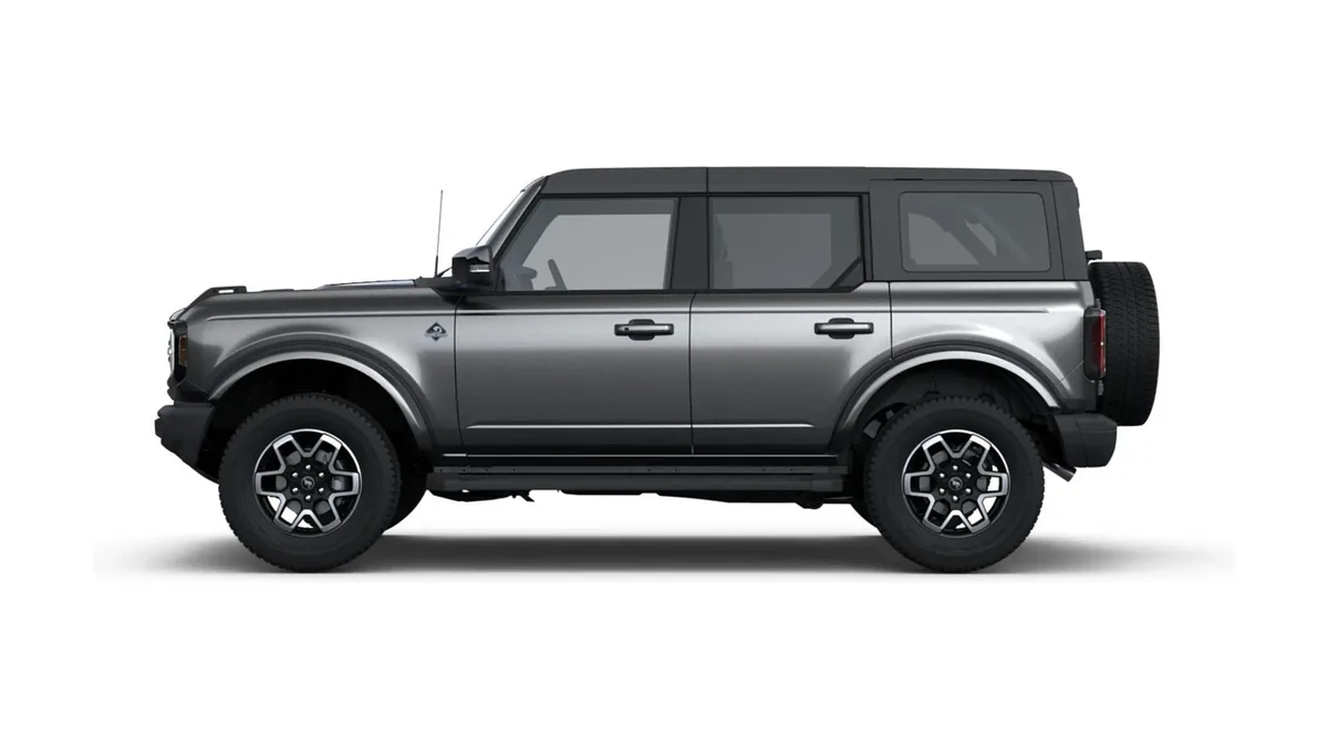 Ford Bronco Outer Banks 2.7 Ecoboost 335CV Automático 4x4 en renting a Barcelona — Lateral