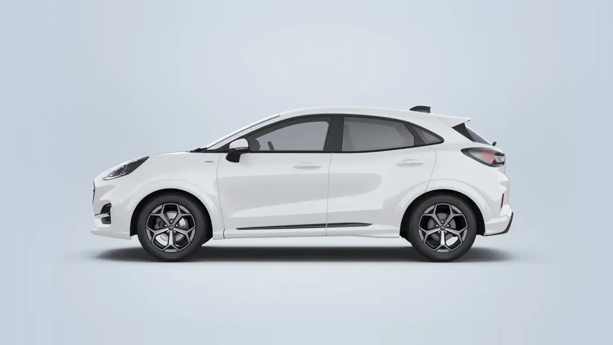 Ford Puma Titanium Ecoboost MHEV 125CV II en renting a Barcelona — Lateral