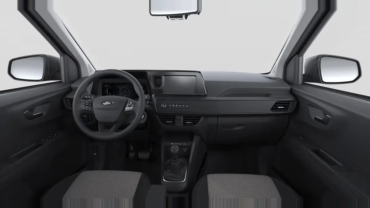 Ford Tourneo Courier Trend 1.0 Ecoboost 125CV M1 II en renting a Barcelona — Davant