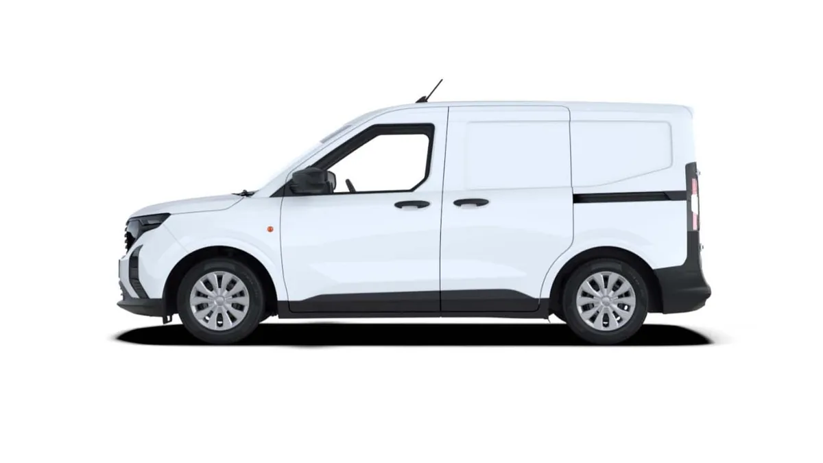 Ford Transit Courier Van 1.5 Ecoblue Trend II en renting a Barcelona — Lateral