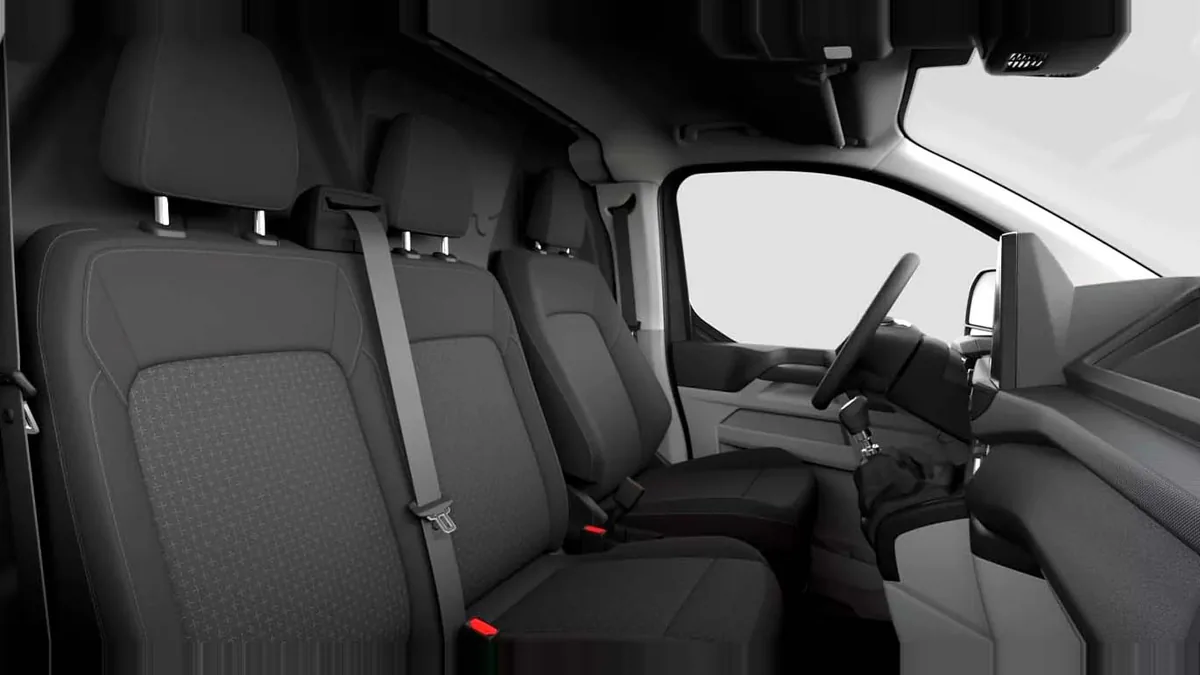 Ford Transit Custom Furgon Van 2.0 Ecoblue 136Cv 280 L1 Trend II en renting a Barcelona — Interior