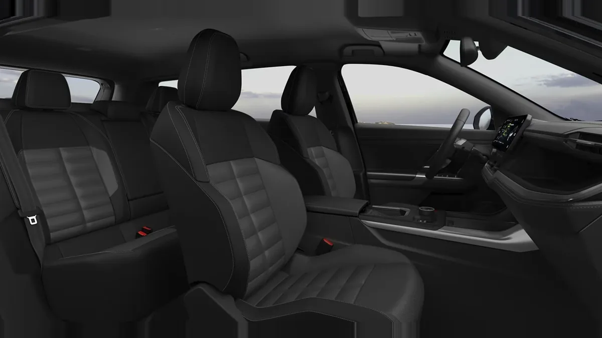 Jeep Compass 1.2 MHEV Altitude 145CV en renting a Barcelona — vista 6