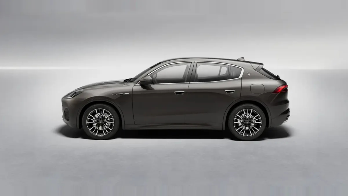 Maserati Grecale L4 MHEV 300CV AWD en renting a Barcelona — vista 6