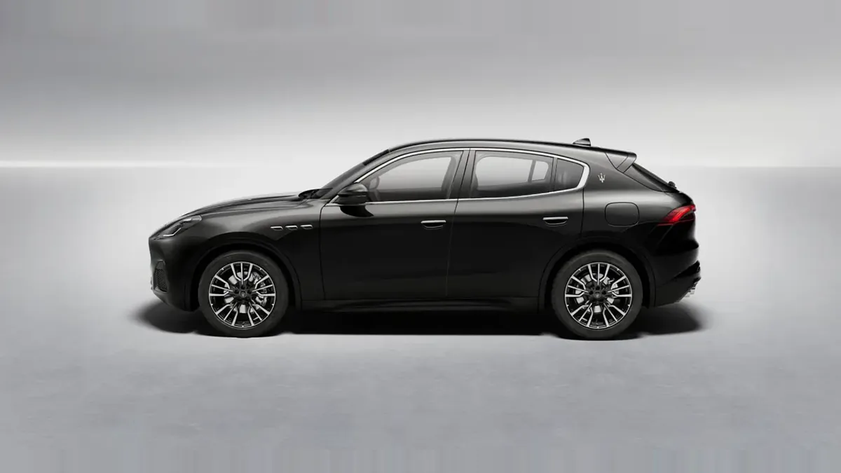Maserati Grecale L4 MHEV 300CV AWD en renting a Barcelona — vista 7