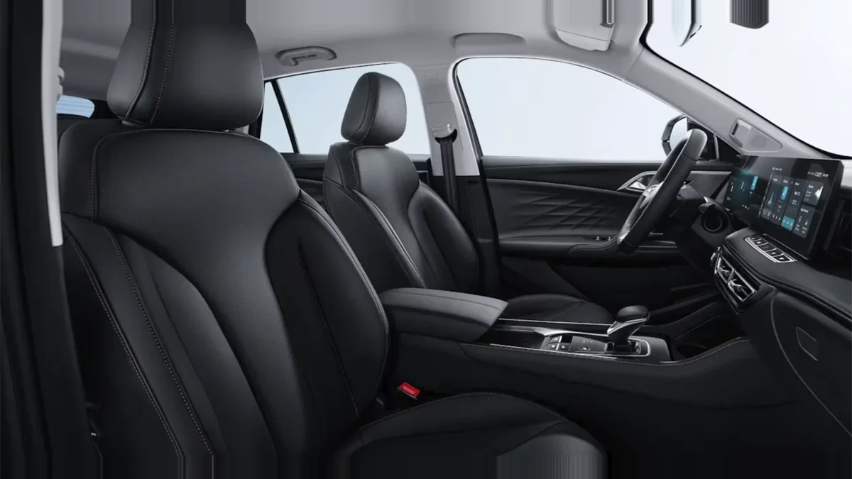 MG HS 1.5 Hybrid Comfort en renting a Barcelona — Interior