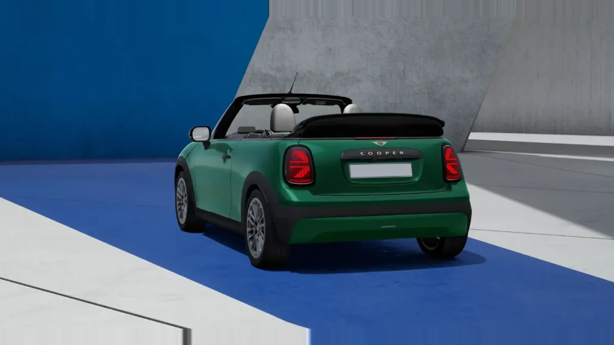 MINI Cooper C Cabrio Classic en renting a Barcelona — Darrere
