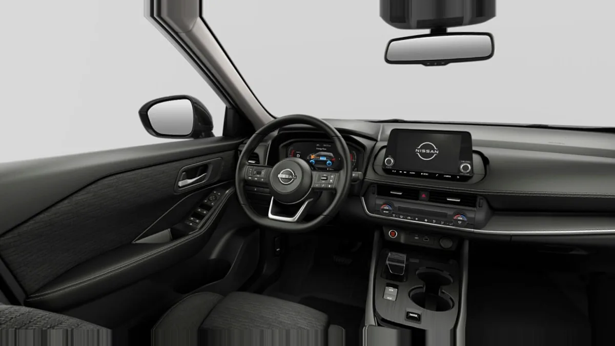Nissan X-Trail 1.5 E-Power 204CV Acenta en renting a Barcelona — Davant