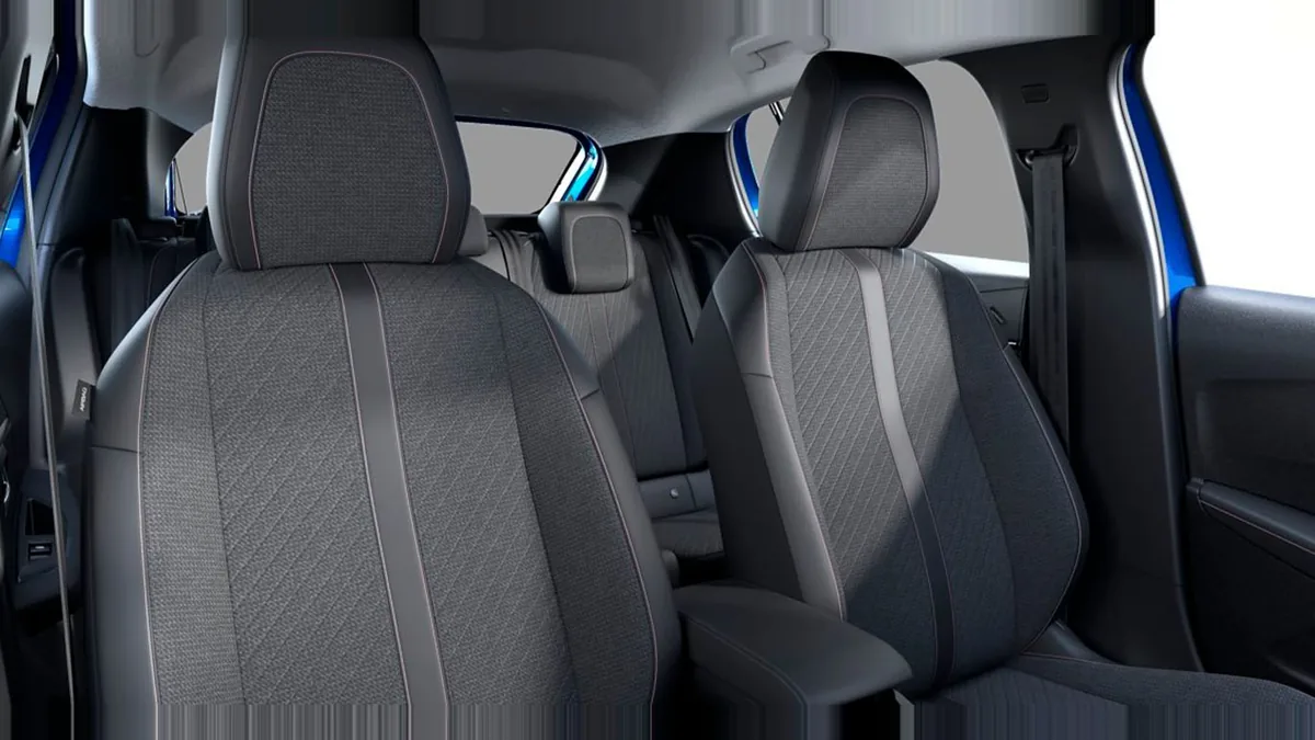 Peugeot 208 1.2 Allure PureTech S&S en renting a Barcelona — vista 8