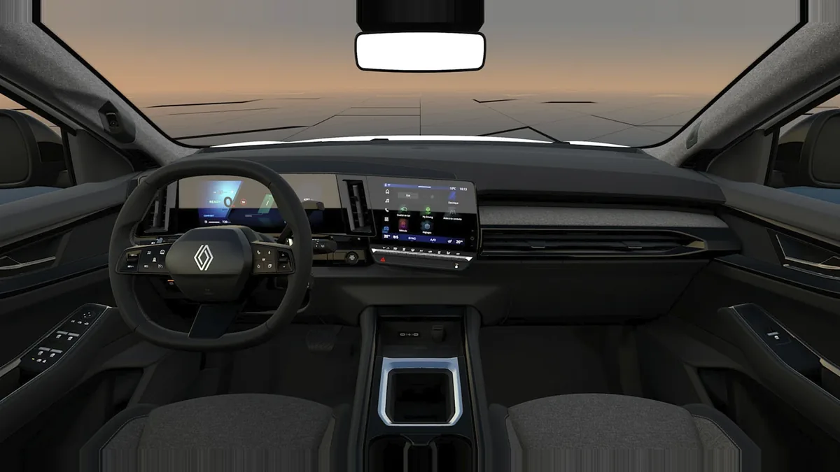 Renault Austral E-Tech Full Hybrid Evolution 147kW en renting a Barcelona — Davant
