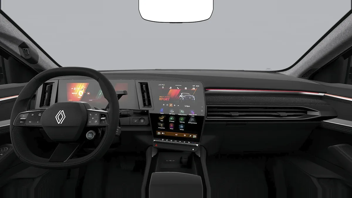 Renault RAFALE TECHNO E-TECH FULL HYBRID 200CV en renting a Barcelona — Davant