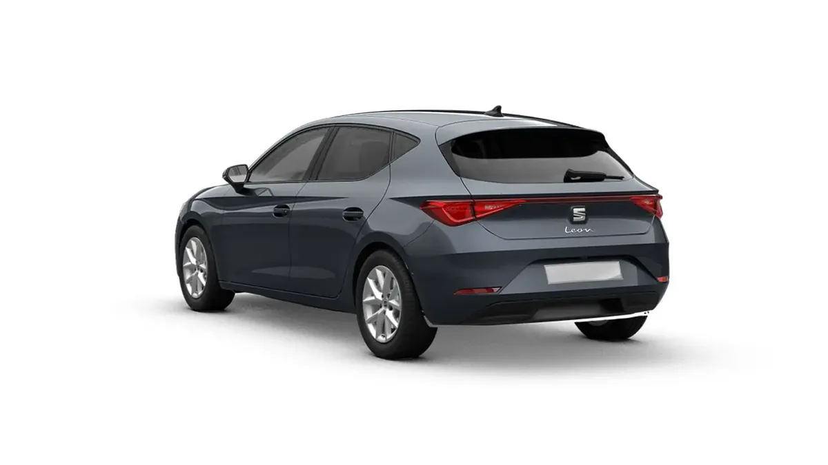 SEAT León 1.5 eTSI DSG-7 S&S Style XL en renting a Barcelona — vista 6