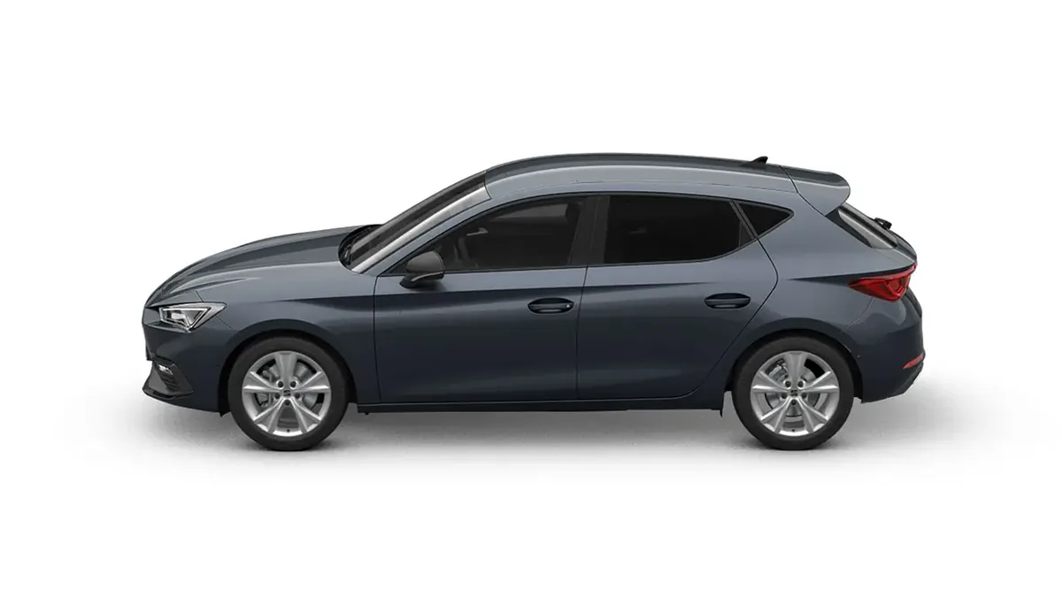 SEAT León 1.5 TSI (150CV) FR Special Edition en renting a Barcelona — Darrere