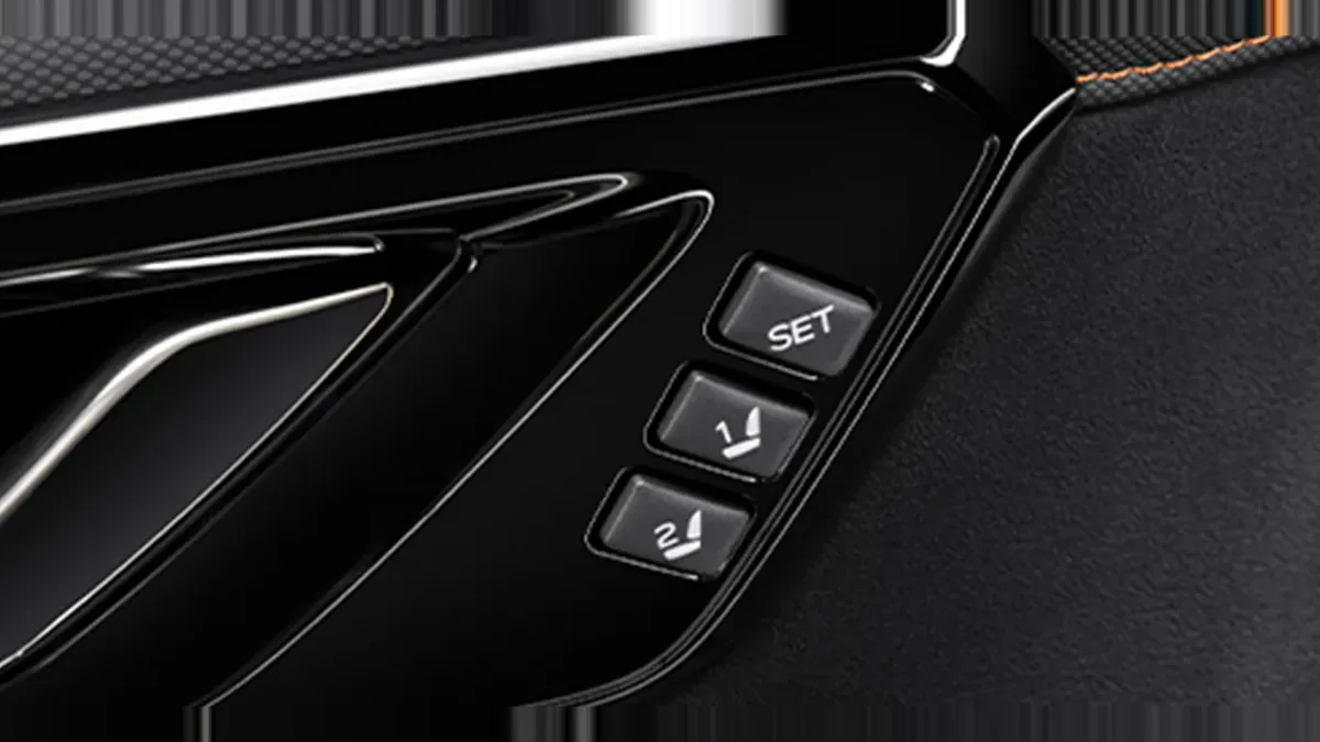 Subaru Forester 2.0i Hybrid Field CVT en renting a Barcelona — vista 6