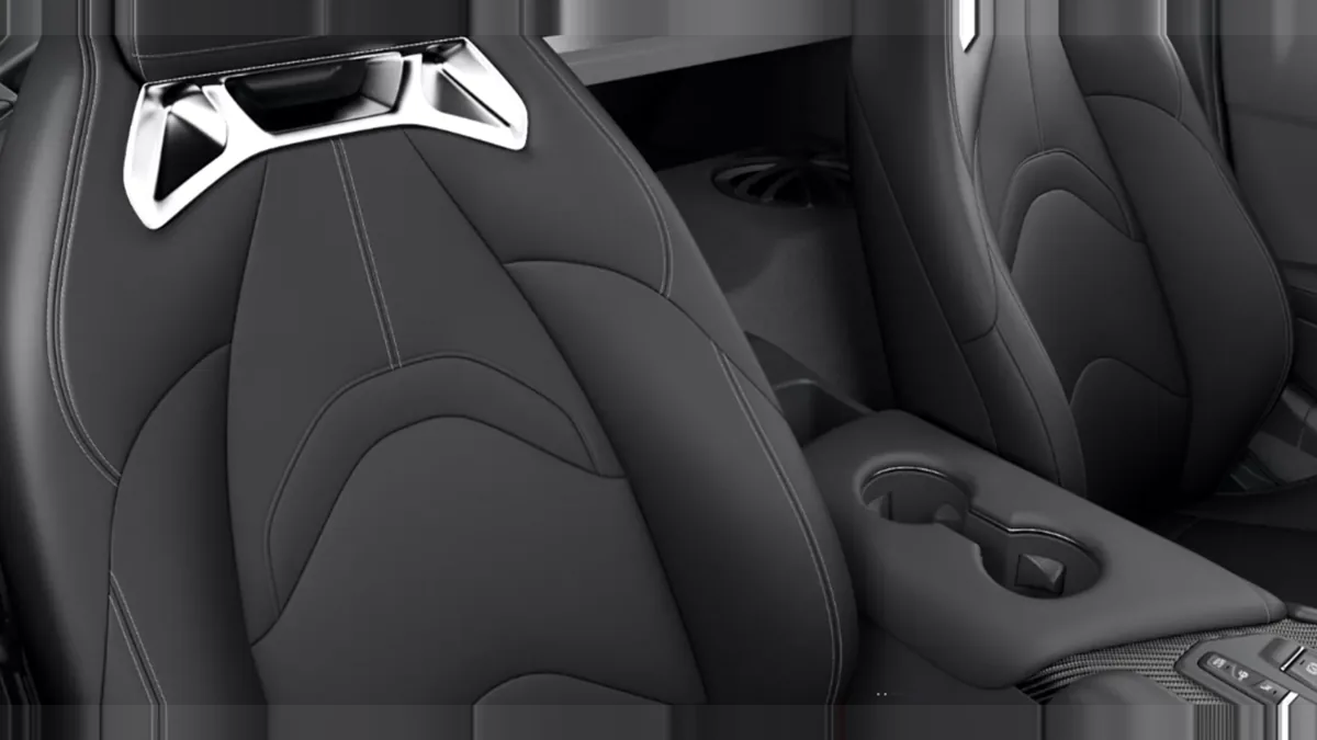 Toyota GR Supra 3.0T 250kW (340CV) Performance AT8 en renting a Barcelona — Interior