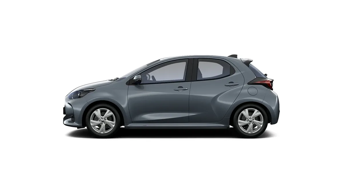 Toyota Yaris 120H 116CV Active en renting a Barcelona — vista 6
