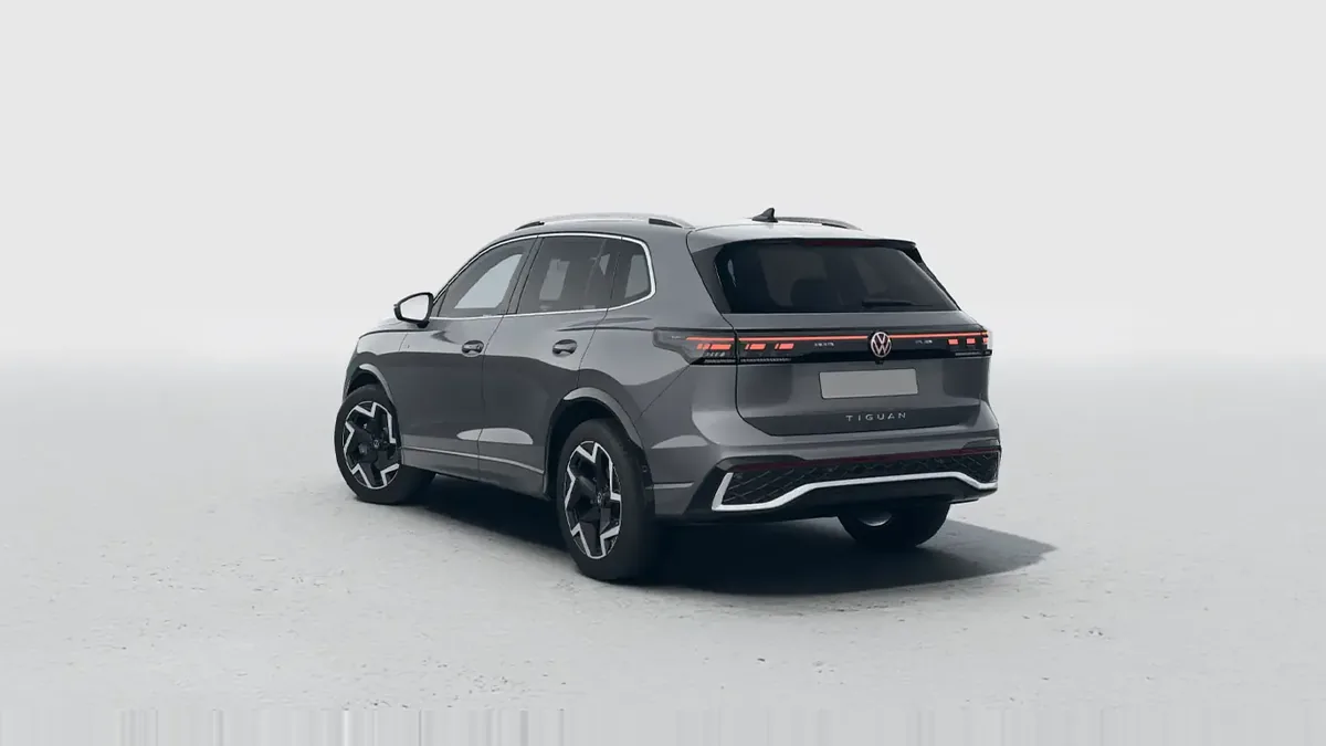 Volkswagen Tiguan R-Line 1.5 eTSI 110kW DSG en renting a Barcelona — vista 8